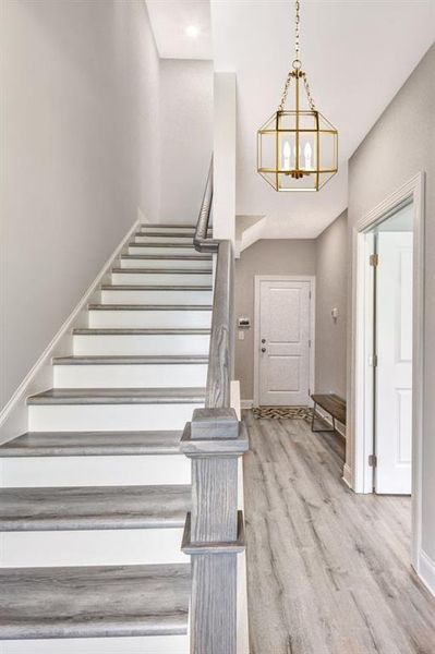 Spacious, unfurnished interior of a new home in , Atlanta (Image 9).