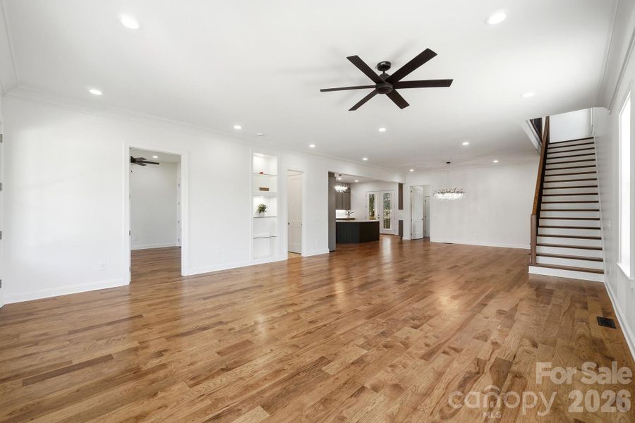Spacious, unfurnished interior of a new home in , Monroe (Image 28).