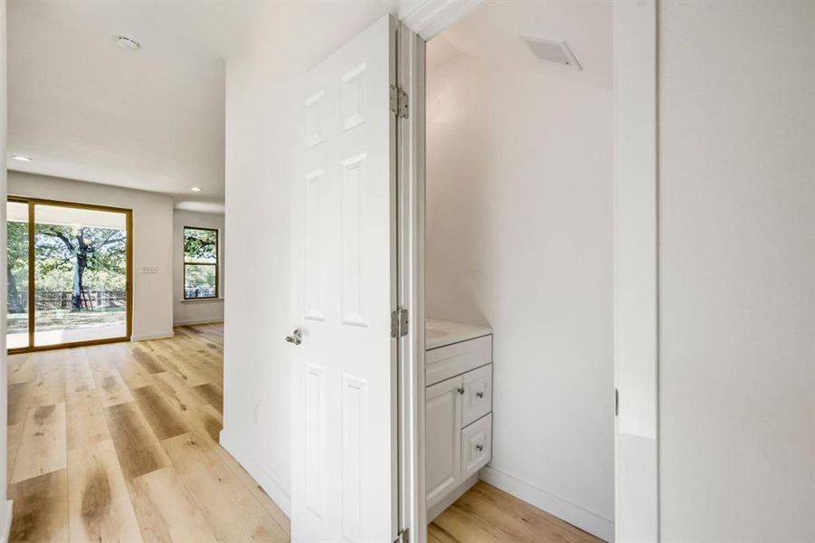 Spacious, unfurnished interior of a new home in , Lake Worth (Image 20). Spacious, unfurnished interior of a new home in , Lake Worth (Image 20).