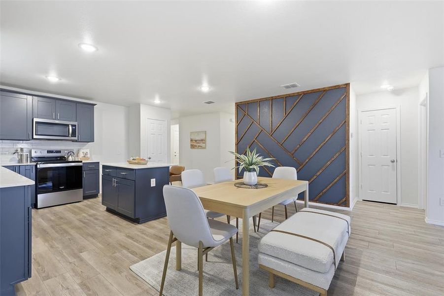 Furnished interior view inside a new home in Newberry Point, Fort Worth (Image 13).