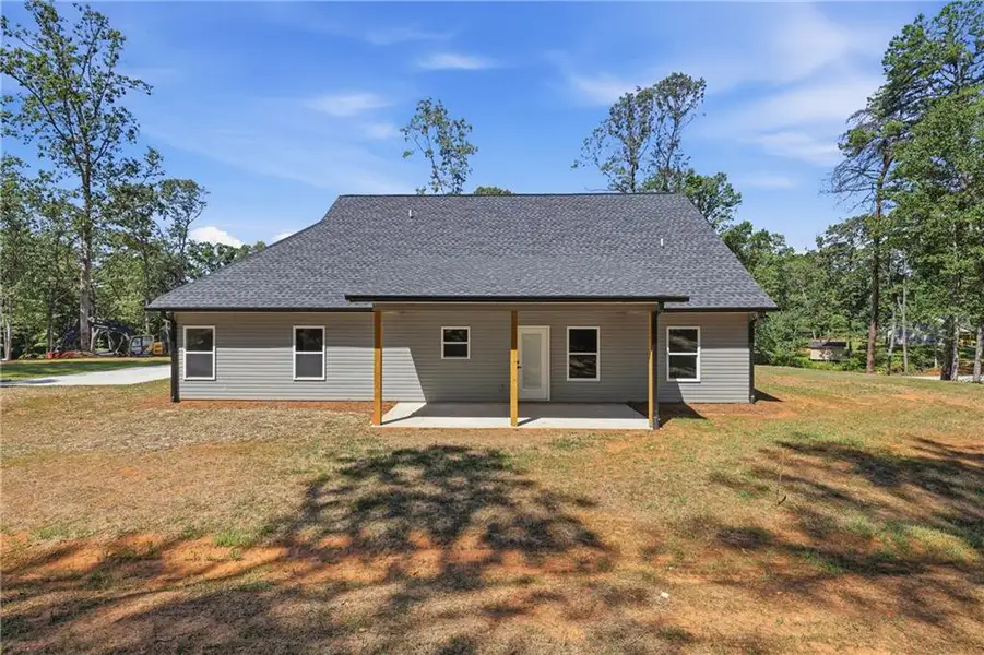 Exterior details and patio area of a home in , Clarkesville (Image 3).