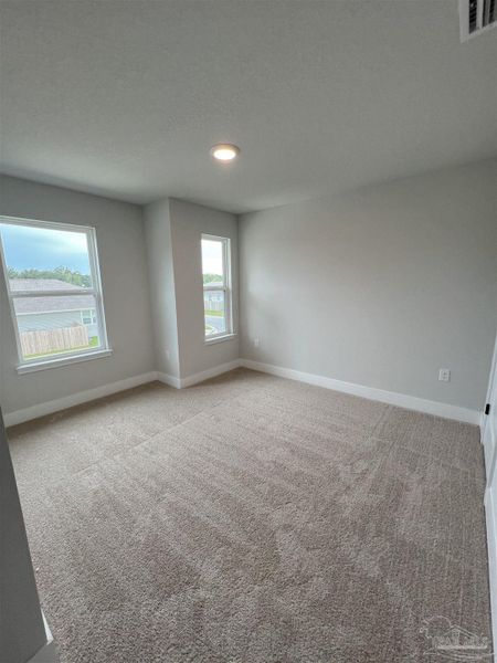 Spacious, unfurnished interior of a new home in Allison Acres, Cantonment (Image 10).