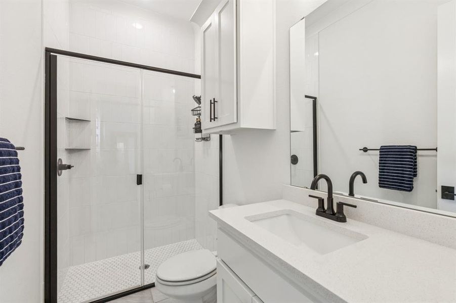 Furnished interior view inside a new home in The Resort on Eagle Mt. Lake, Fort Worth (Image 24). Furnished interior view inside a new home in The Resort on Eagle Mt. Lake, Fort Worth (Image 24).