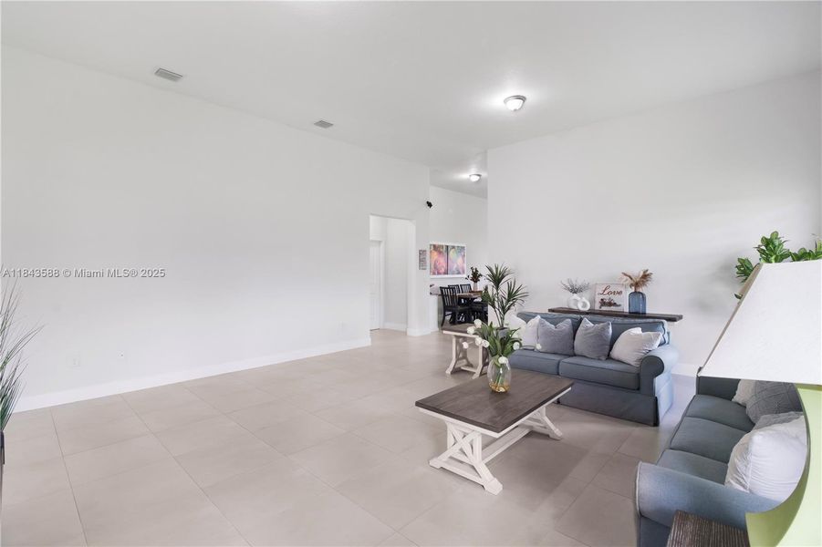 Furnished interior view inside a new home in , Homestead (Image 11).