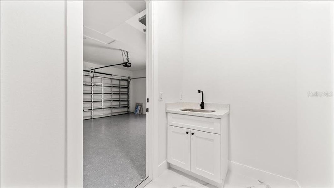 Image 47 of a home in .