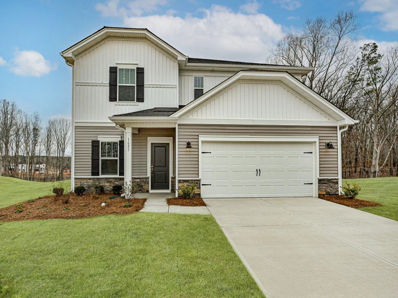 Representative exterior photo of a completed home built from the Dakota by Meritage Homes in Nelson's Creek, Mocksville, NC (Image 1).