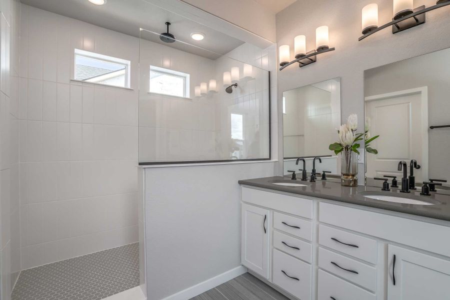 Representative furnished interior of a home built from the The Goldenrod by David Weekley Homes in Revel Crossing at Wolf Ranch – The Outlook Collection, Colorado Springs (Image 3). Representative furnished interior of a home built from the The Goldenrod by David Weekley Homes in Revel Crossing at Wolf Ranch – The Outlook Collection, Colorado Springs (Image 3).