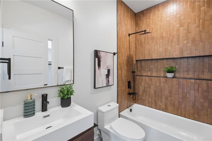 Furnished interior view inside a new home in , Atlanta (Image 31).