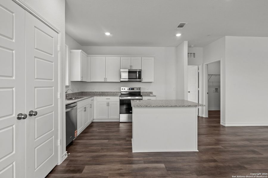 Furnished interior view inside a new home in Corley Farms, Boerne (Image 11).