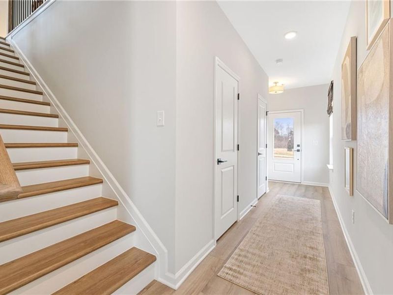 Spacious, unfurnished interior of a new home in The Bluffs, Canton (Image 16).