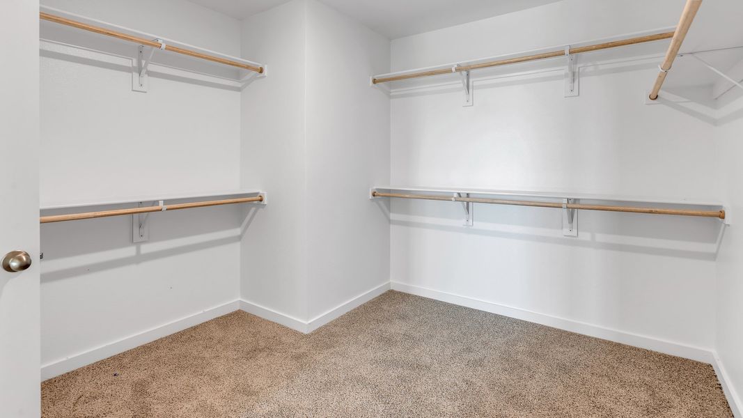 Spacious, unfurnished interior of a new home in Terra Vista, Lubbock (Image 18).