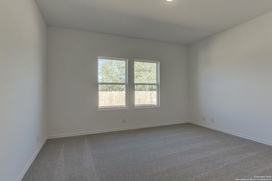 Spacious, unfurnished interior of a new home in Meadows at Hennersby Hollow 40's, San Antonio (Image 15). Spacious, unfurnished interior of a new home in Meadows at Hennersby Hollow 40's, San Antonio (Image 15).