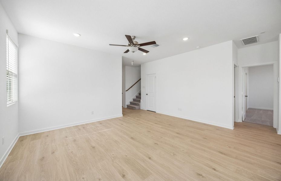 Spacious, unfurnished interior of a new home in Sonterra, Jarrell (Image 16). Spacious, unfurnished interior of a new home in Sonterra, Jarrell (Image 16).