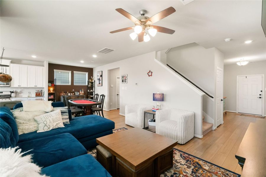 Furnished interior view inside a new home in , Conroe (Image 17). Furnished interior view inside a new home in , Conroe (Image 17).