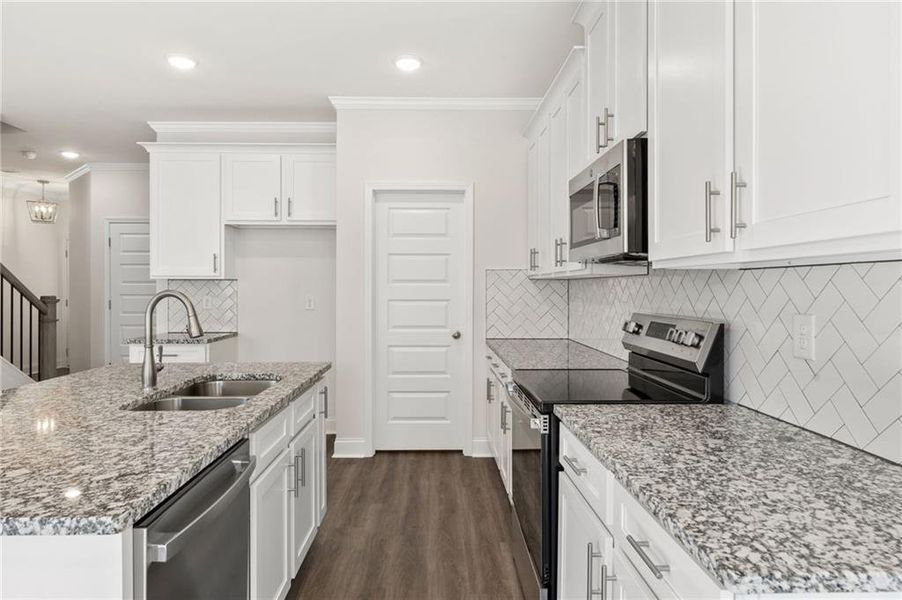 Furnished interior view inside a new home in Mulberry Summit, Flowery Branch (Image 9). Furnished interior view inside a new home in Mulberry Summit, Flowery Branch (Image 9).