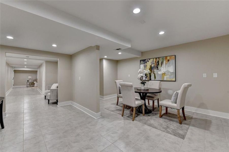 Image 49 of a home in .