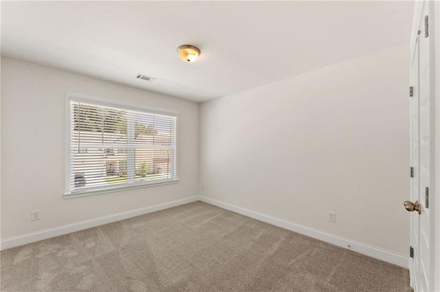 Spacious, unfurnished interior of a new home in Clark Farms, Flowery Branch (Image 18).