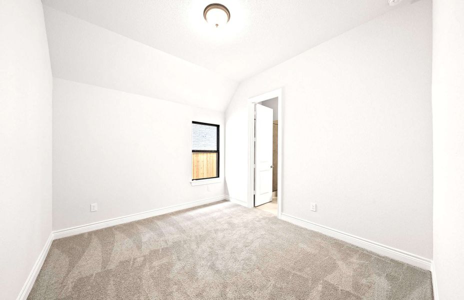 Spacious, unfurnished interior of a new home in Bridgeland 50′, Cypress (Image 29).