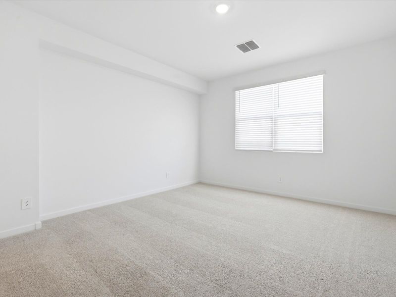 Spacious, unfurnished interior of a new home in Silva Farms - Classic Series, Goodyear (Image 8).
