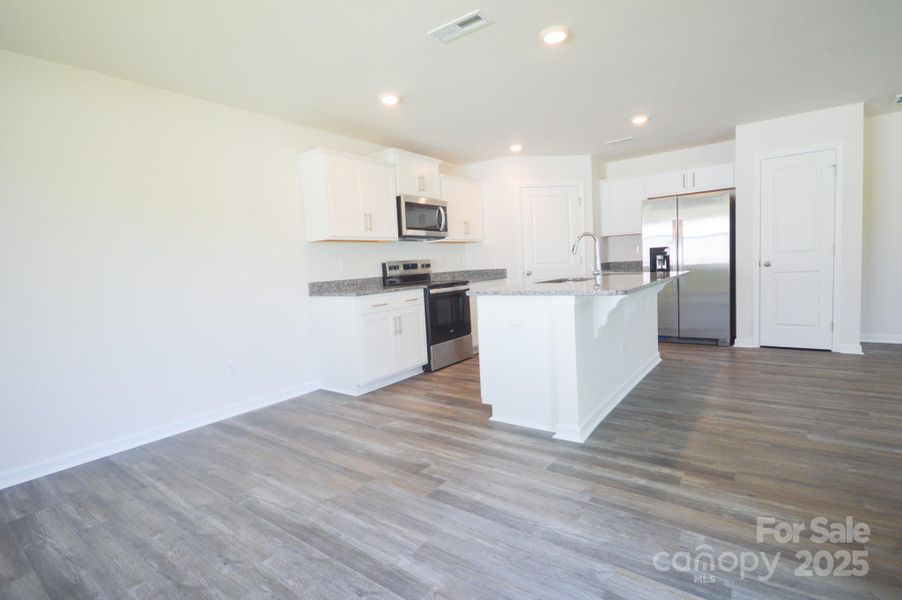 Photos are representative Photos are representative