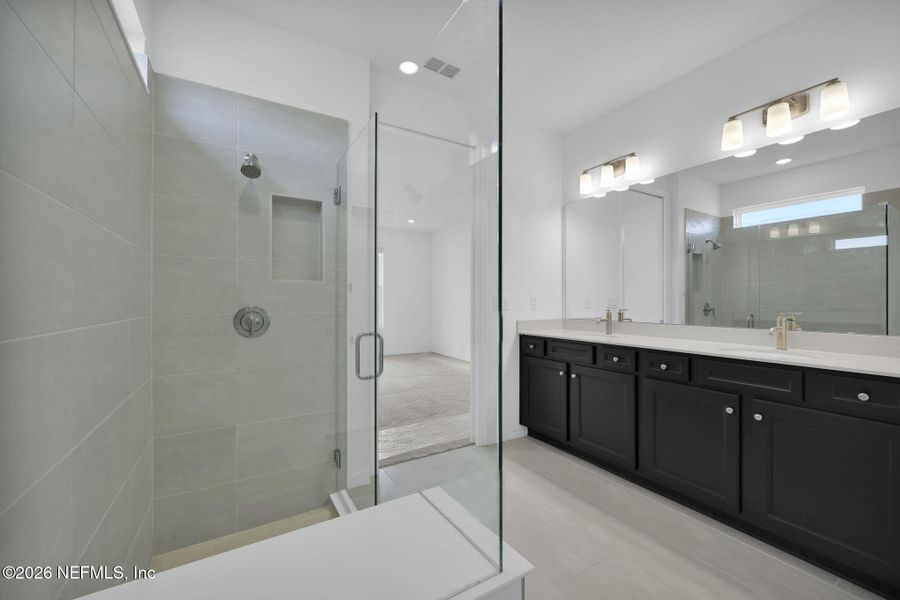 Furnished interior view inside a new home in Murray Farms, Middleburg (Image 6).