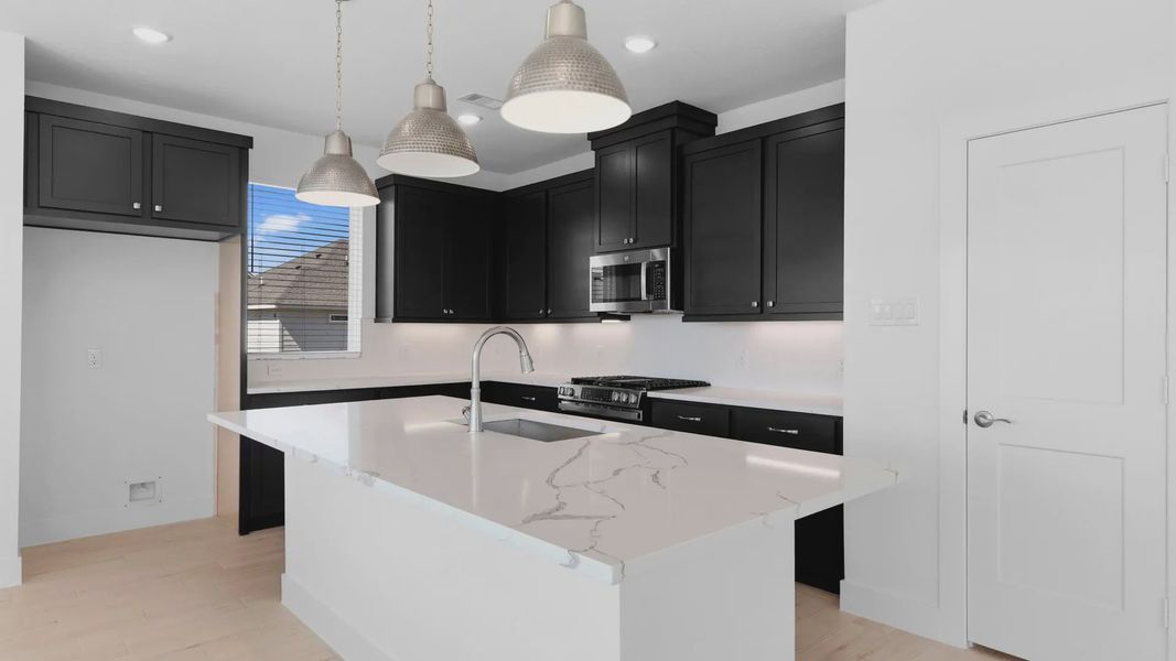 Representative furnished interior of a home built from the Oakdale by Chesmar Homes in Bridgeland Courtyard, Cypress (Image 7).