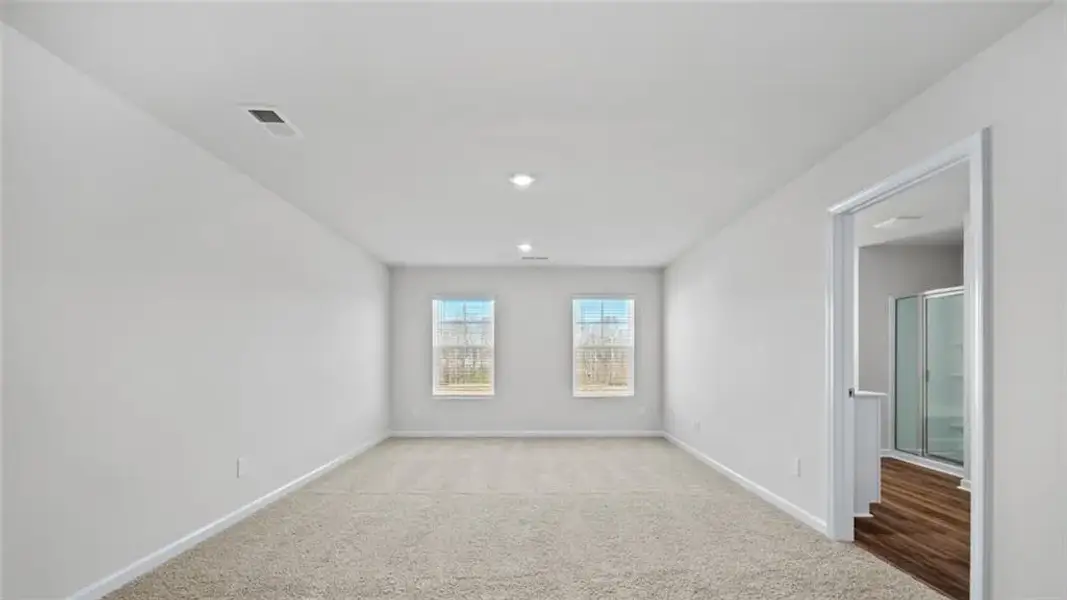 Spacious, unfurnished interior of a new home in Poplar Preserve, Newnan (Image 26). Spacious, unfurnished interior of a new home in Poplar Preserve, Newnan (Image 26).