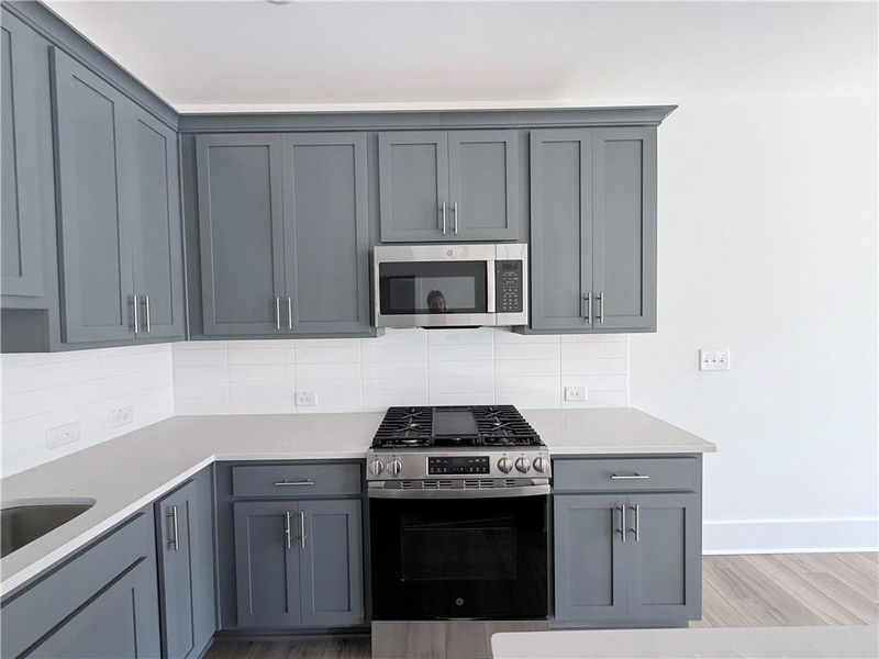 Furnished interior view inside a new home in Park Vue, Atlanta (Image 11). Furnished interior view inside a new home in Park Vue, Atlanta (Image 11).