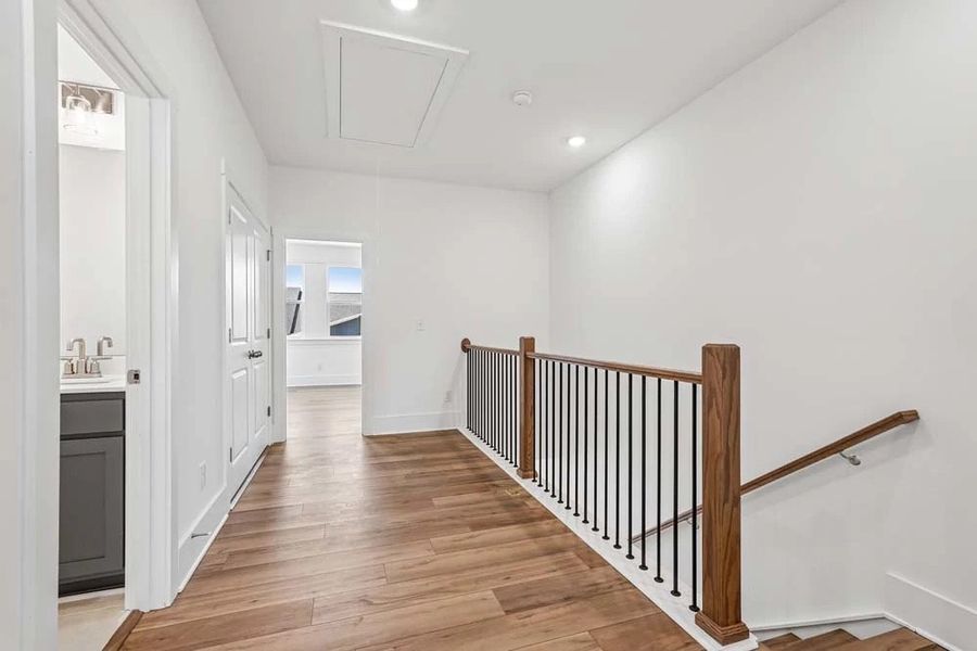 Sample Photo: Loft Area