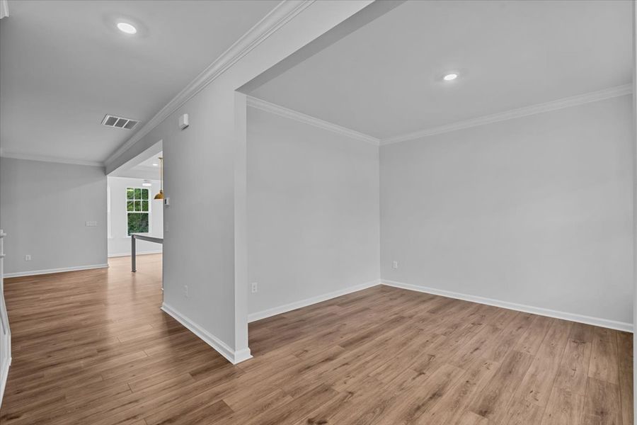 Spacious, unfurnished interior of a new home in Hanes Lake, Winston-Salem (Image 19).