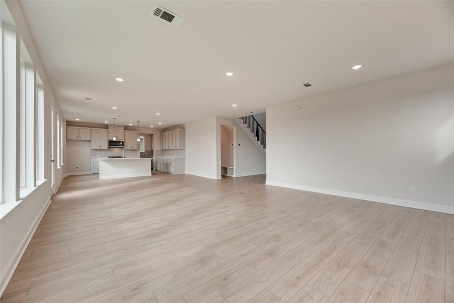 Spacious, unfurnished interior of a new home in Creekside of Crowley, Crowley (Image 29). Spacious, unfurnished interior of a new home in Creekside of Crowley, Crowley (Image 29).