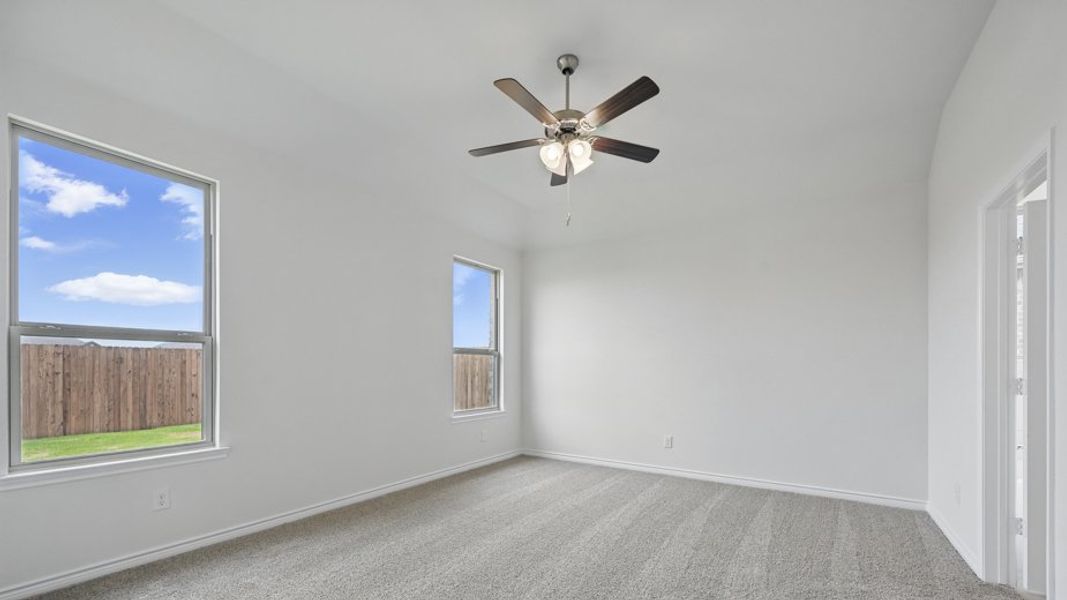 Representative unfurnished interior of a home built from the Aspen by D.R. Horton in Lakewood Trails, Forney (Image 11). Representative unfurnished interior of a home built from the Aspen by D.R. Horton in Lakewood Trails, Forney (Image 11).
