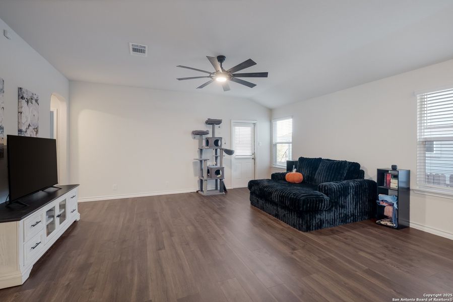 Furnished interior view inside a new home in Redbird Ranch, San Antonio (Image 19).