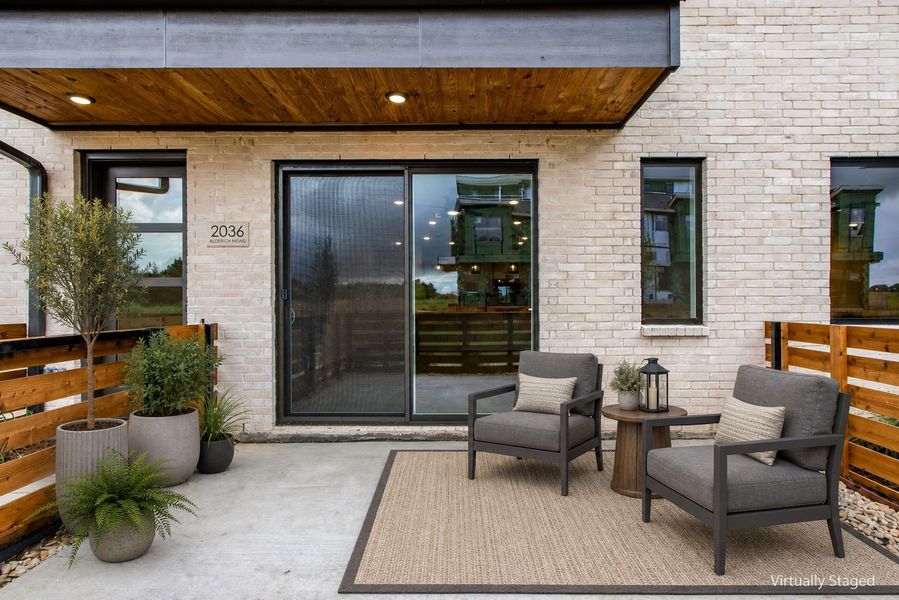 Exterior details and patio area of a home in Ten Mile Creek, Celina (Image 29).