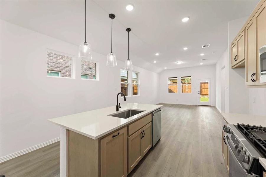 Furnished interior view inside a new home in Creekview Fossil Ridge, Pilot Point (Image 6). Furnished interior view inside a new home in Creekview Fossil Ridge, Pilot Point (Image 6).