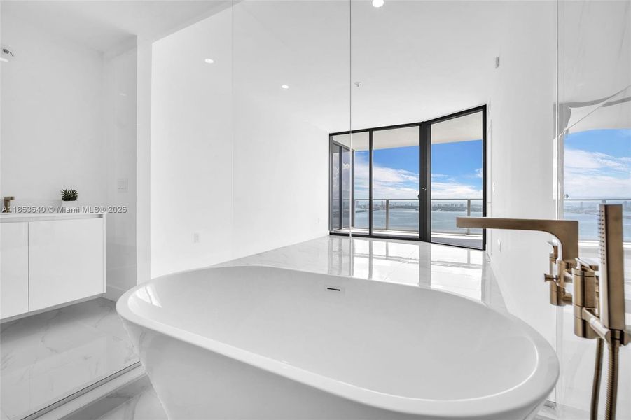 Furnished interior view inside a new home in Aria Reserve, Miami (Image 5). Furnished interior view inside a new home in Aria Reserve, Miami (Image 5).