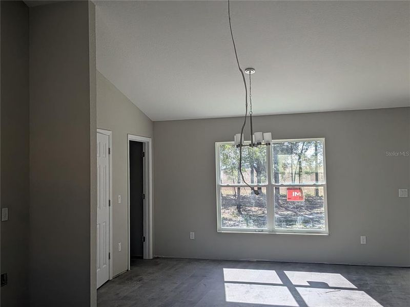 Spacious, unfurnished interior of a new home in , Dunnellon (Image 3).