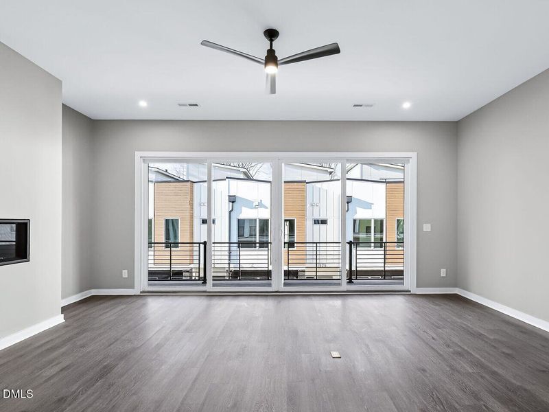 014-1280x960-living-room 014-1280x960-living-room