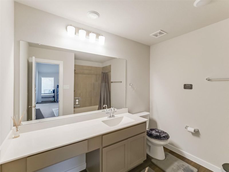 Bathroom 2