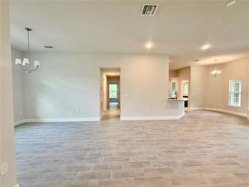 Image 23 of a home in Port Charlotte.