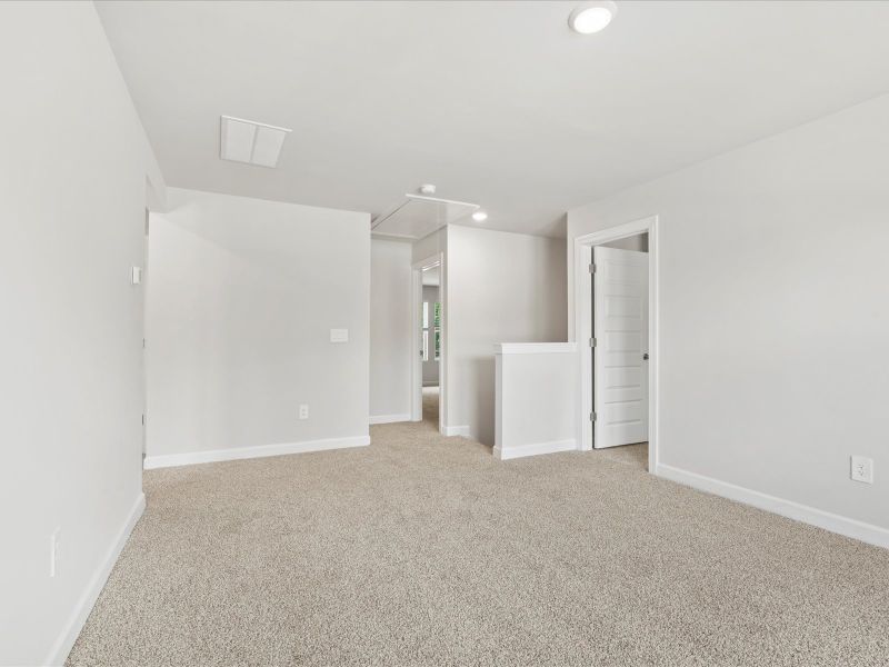 Welcome to the Brentwood floorplan at Holland Park.