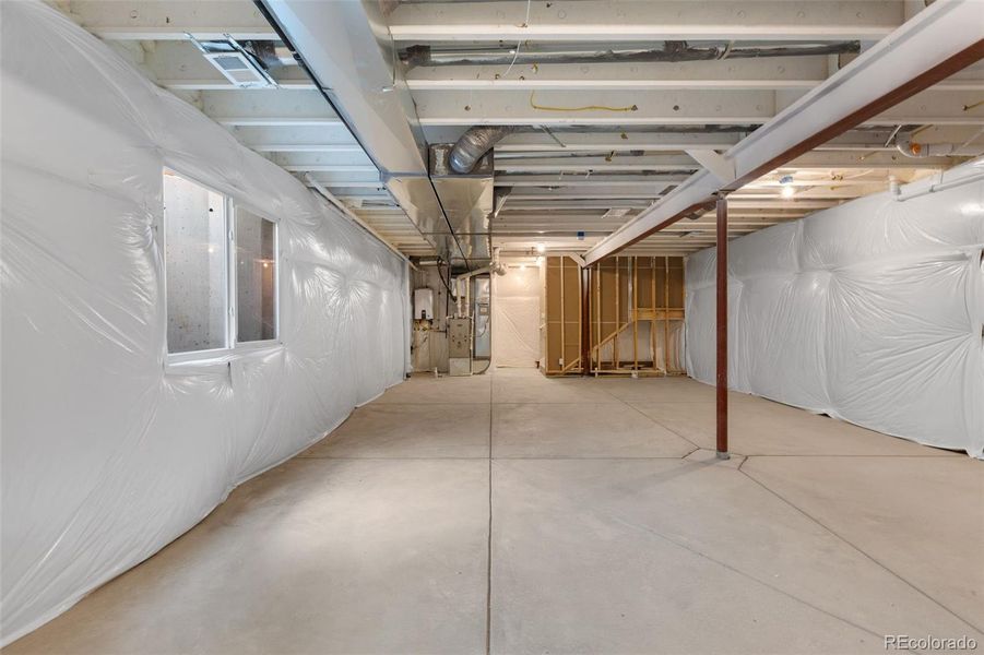 Spacious, unfurnished interior of a new home in Woodrose at Painted Prairie, Aurora (Image 35). Spacious, unfurnished interior of a new home in Woodrose at Painted Prairie, Aurora (Image 35).