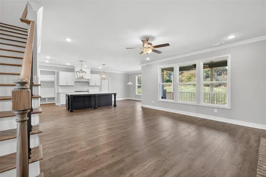 Spacious, unfurnished interior of a new home in , Gainesville (Image 63).
