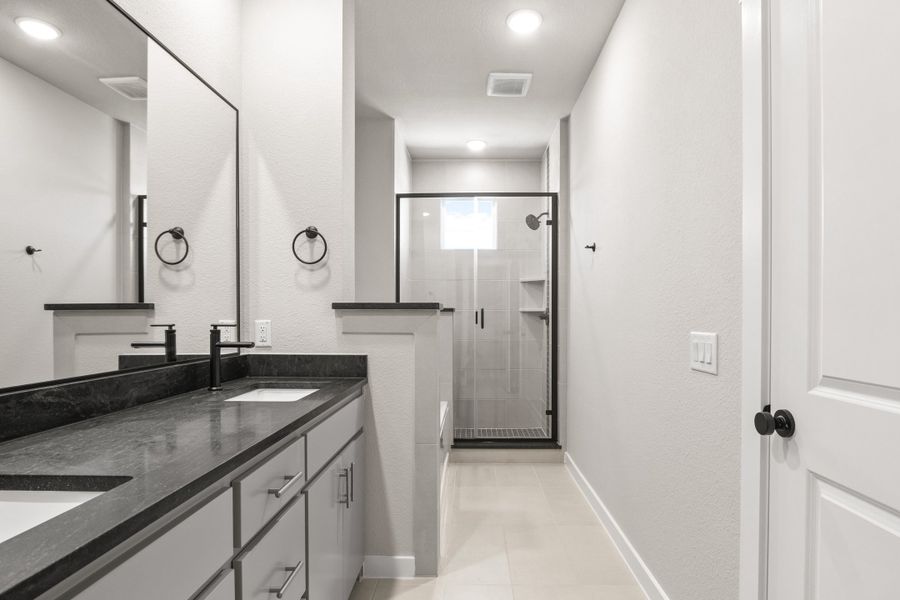 Furnished interior view inside a new home in Willow Grove Townhomes, Melissa (Image 15). Furnished interior view inside a new home in Willow Grove Townhomes, Melissa (Image 15).