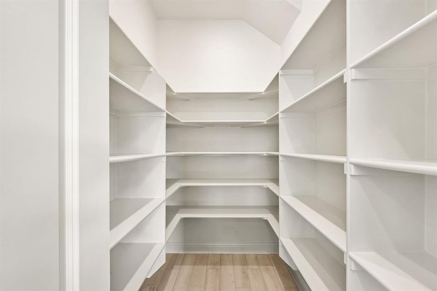 Image 40 of a home in Somerset Classic 70s & 80s. Image 40 of a home in Somerset Classic 70s & 80s.