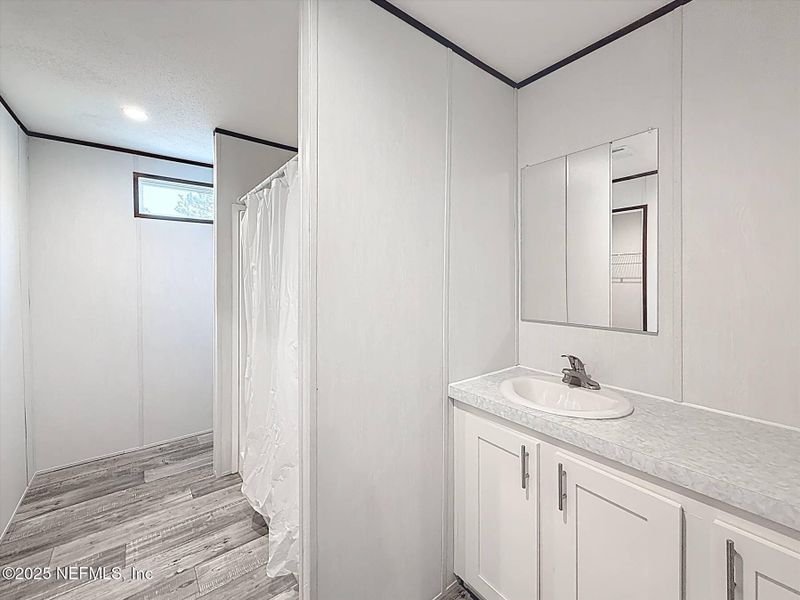 Furnished interior view inside a new home in , Hawthorne (Image 14).