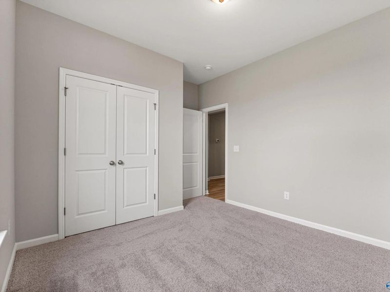 Spacious, unfurnished interior of a new home in Bailey Park, Fayetteville (Image 15).