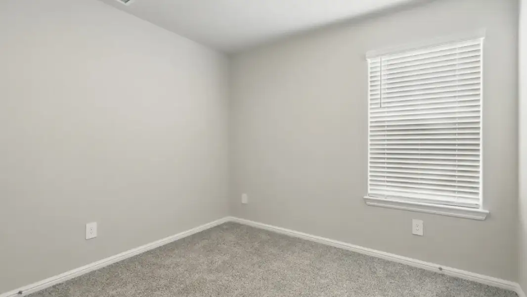 Spacious, unfurnished interior of a new home in Orchard Village, Fort Worth (Image 37).