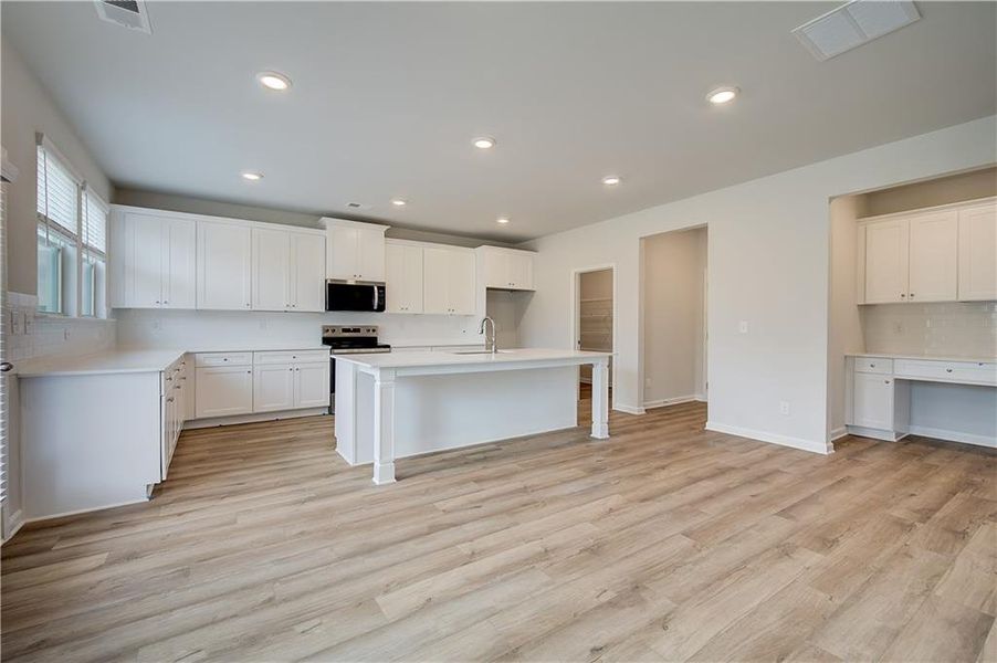 Furnished interior view inside a new home in Adagio, Dacula (Image 7).