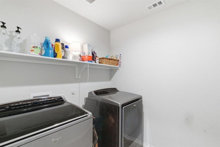 Close-up of interior finishes inside a home in Sculptor's Park, Springtown (Image 20).